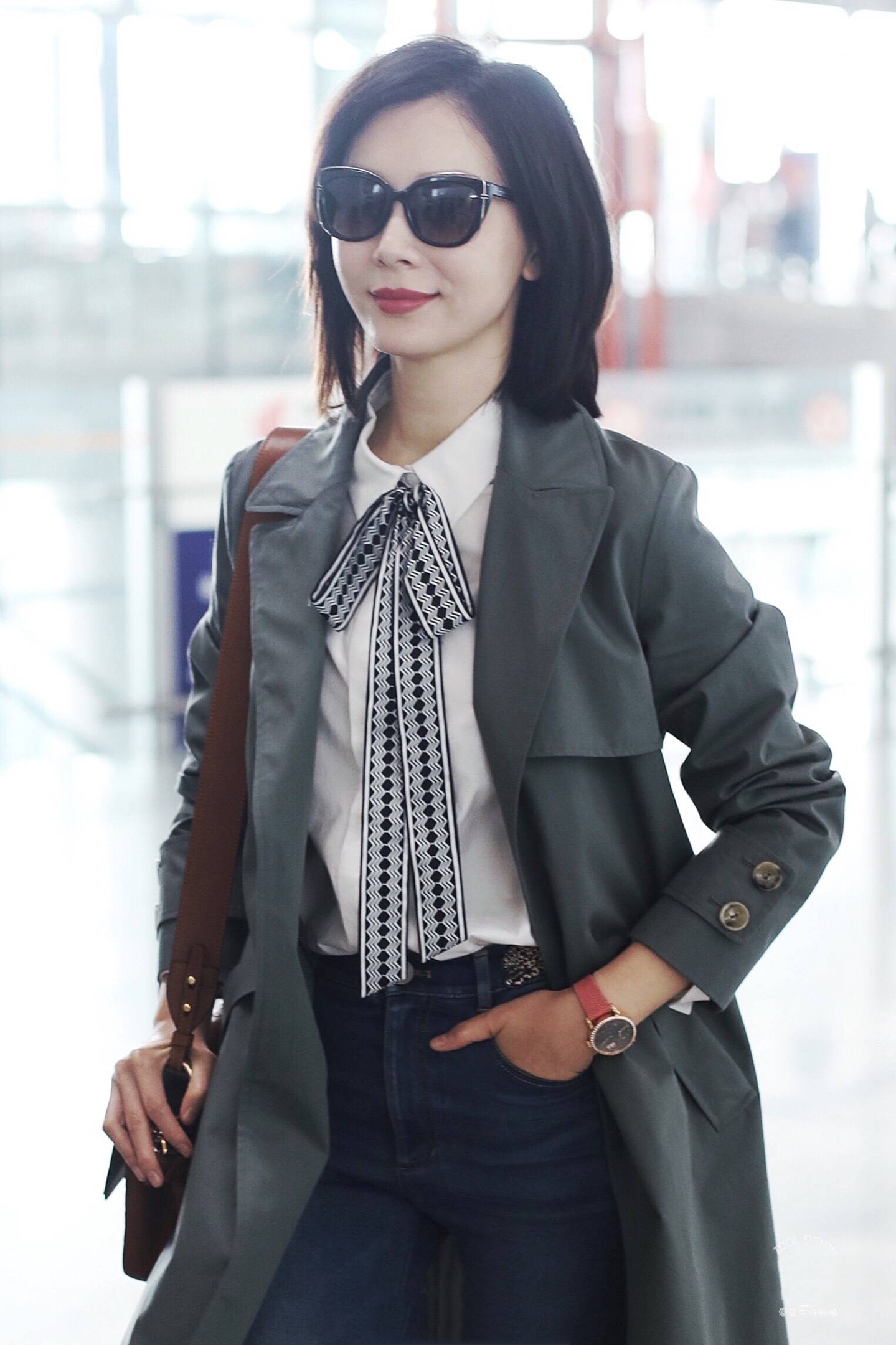 陈数流苏元素大衣,陈数长发剪短发