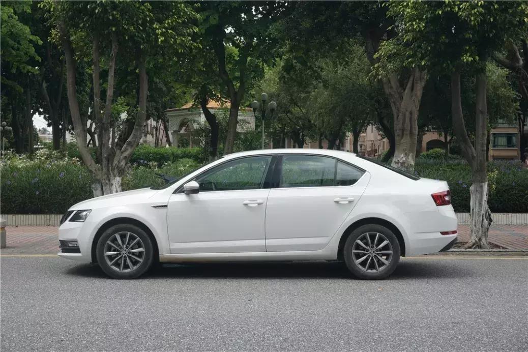 斯柯达明锐1.2t口碑,斯柯达明锐19款1.5自吸豪华版测评