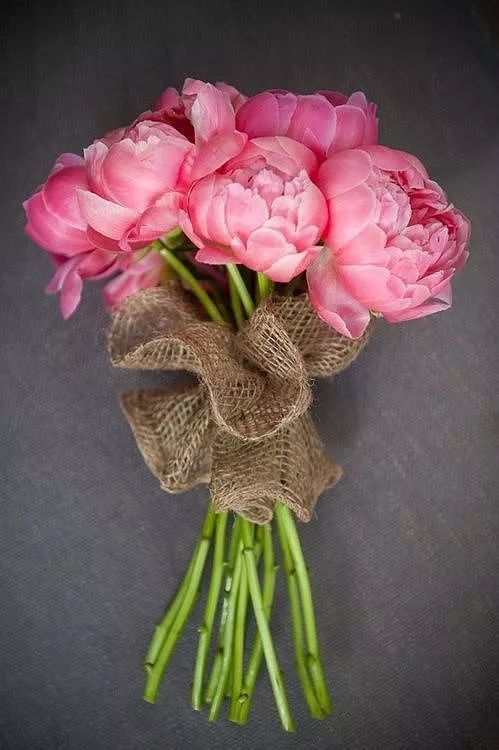 开一家花店怎么装修,如何开一个小型的花店赚钱