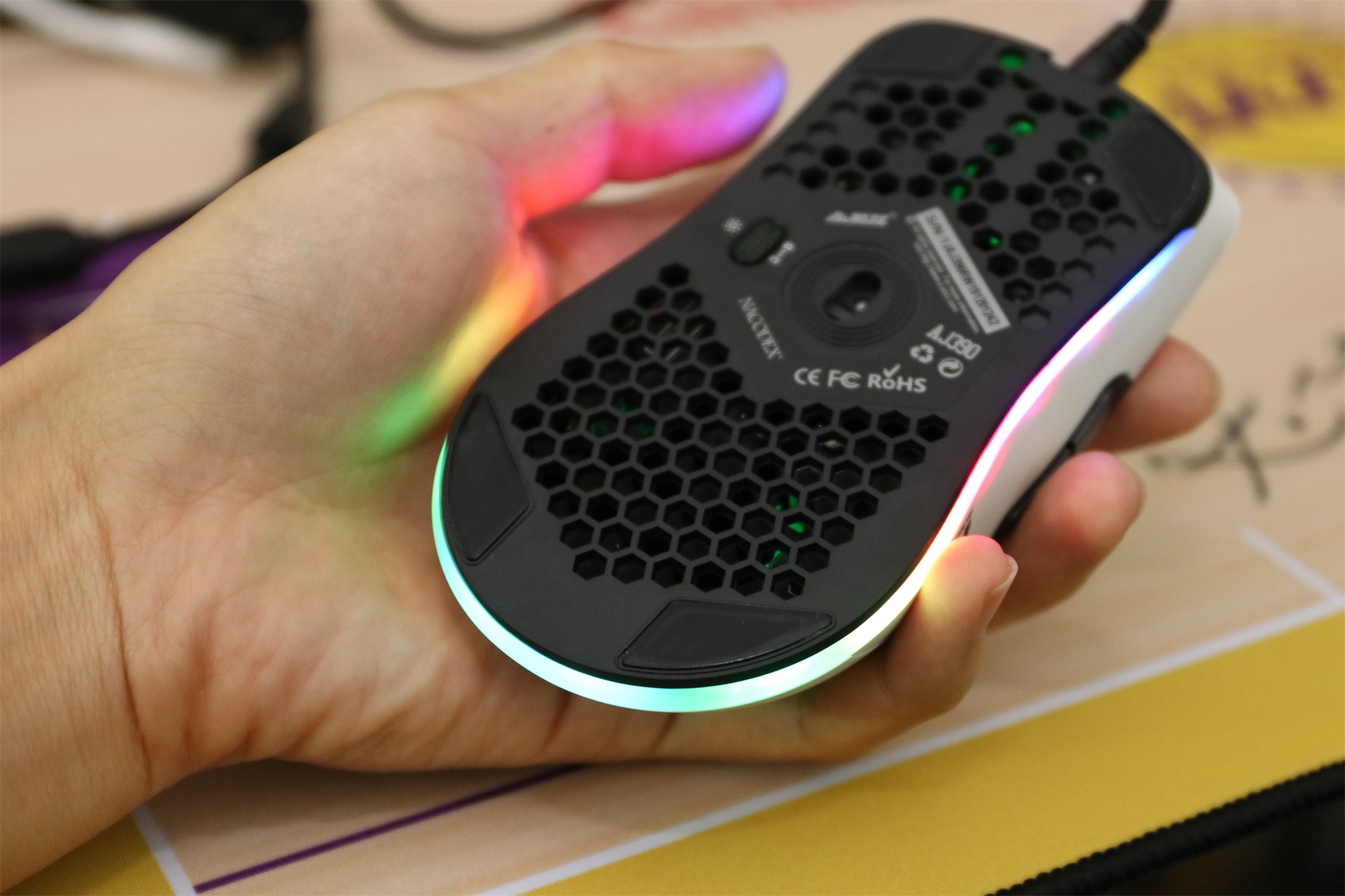 2020游戏鼠标排行榜前十名,2020年游戏鼠标怎么选