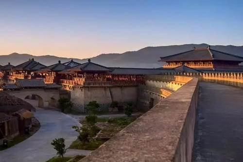 层出不穷的骚扰、猥亵女性事件,是欲望的脱缰还是道德的缺失?