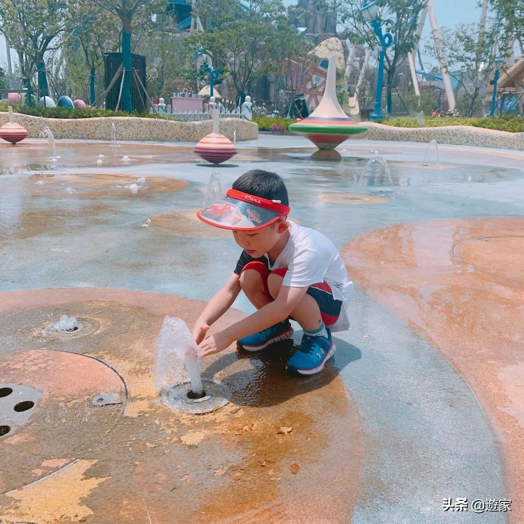 无锡融创乐园冰雪世界一日游,江苏儿童度假乐园水世界