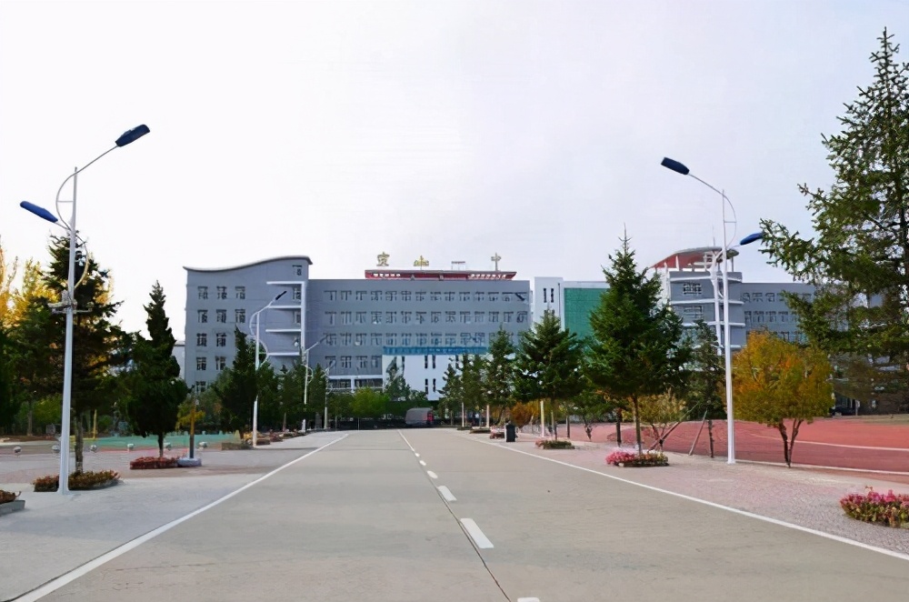 黑龙江省十所重点高中,黑龙江名牌大学最新排名