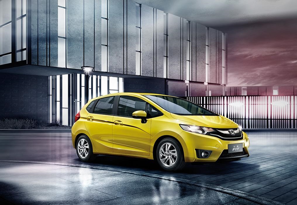 预算不高买新车选哪个,4-5万的本田飞度值得购买吗