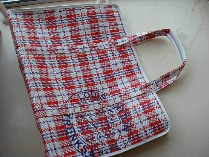 跑鞋一星期开胶,跑鞋穿一天就开胶