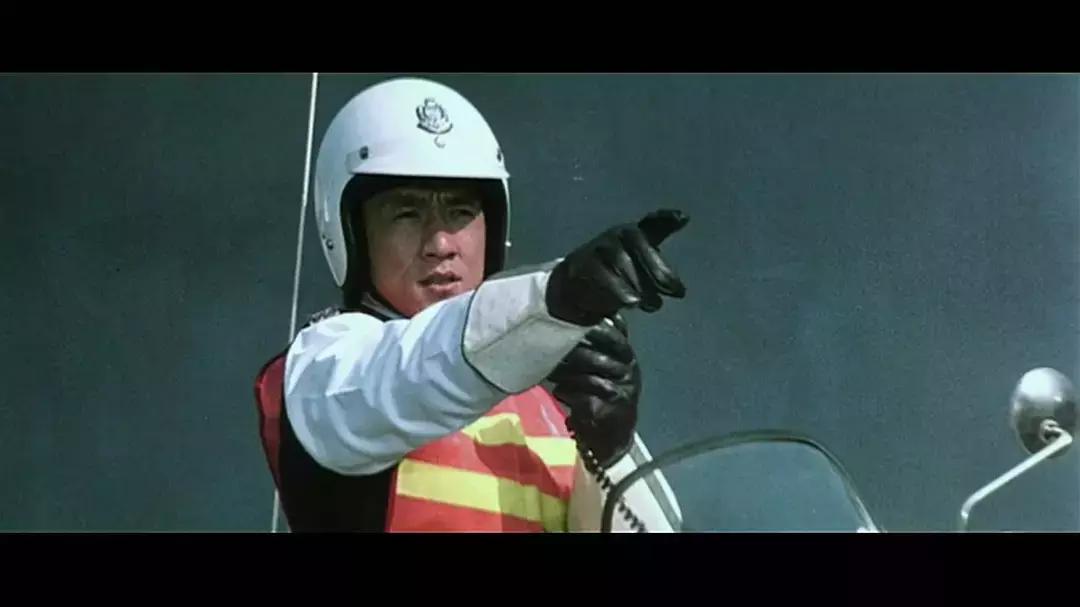 香港经典电影成龙警匪片,最老的成龙警匪片