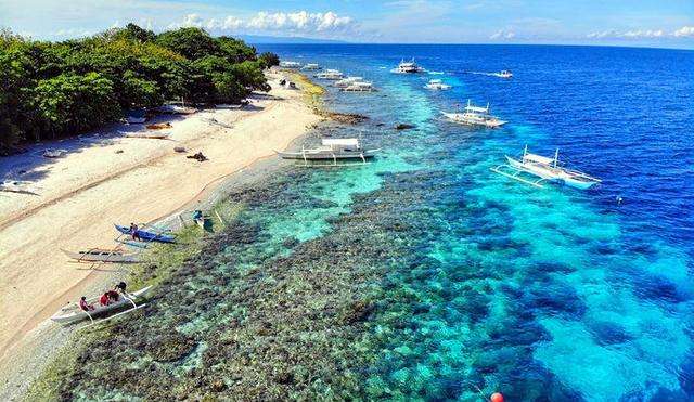 拿着1万在国内旅游能维持多久,国内旅游还没走完有必要去国外吗