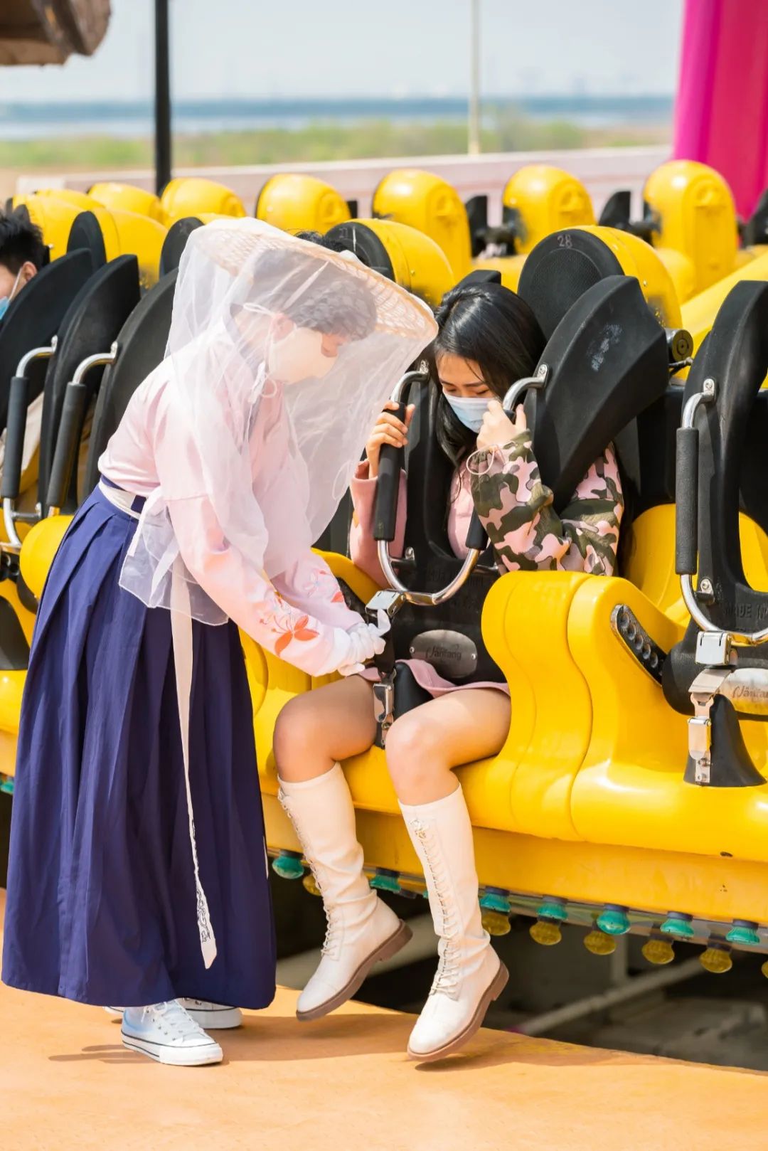 恐龙园欢乐谷方特,欢乐谷方特还有什么游乐园