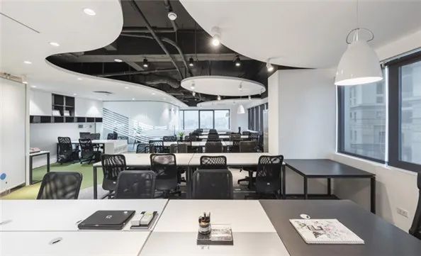 文化传媒公司办公室装修怎样设计？这些技巧，你get到几个？