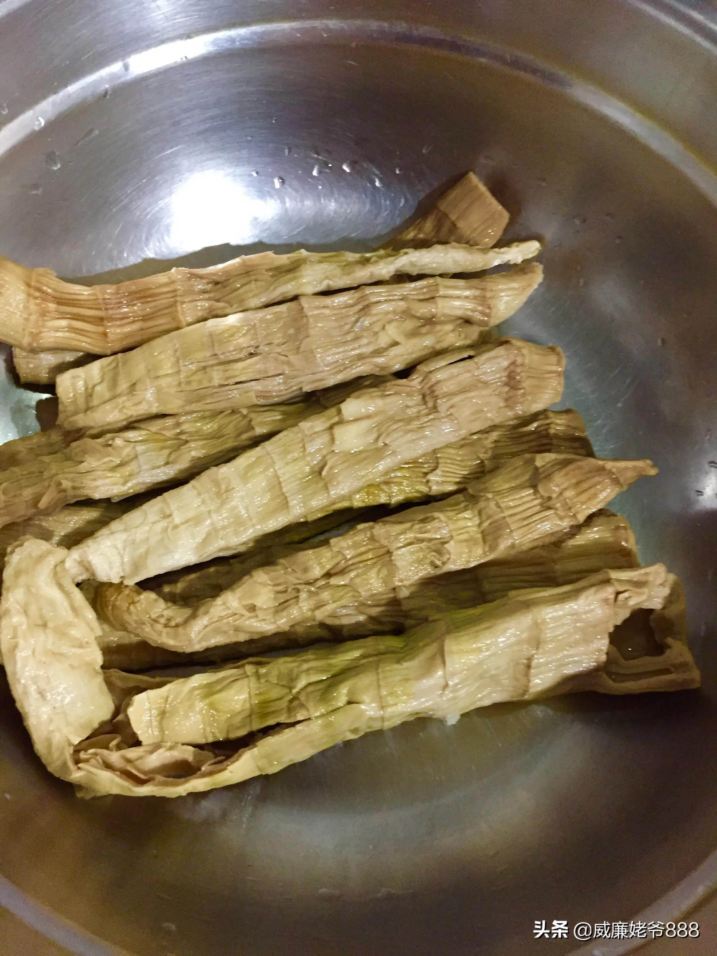 用干竹笋烹制的菜肴,美味可口的干竹笋烹饪方法