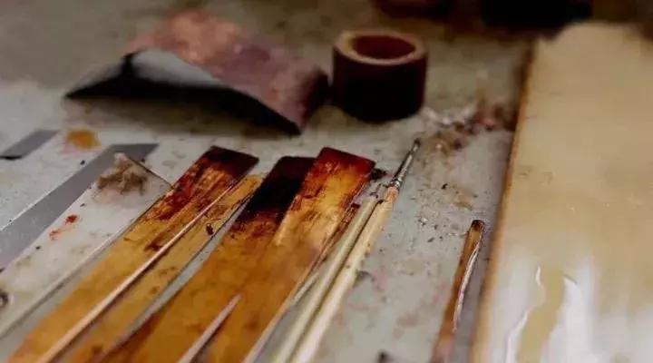 紫砂壶摔坏了有什么办法可以复原,紫砂壶摔碎了怎么修复