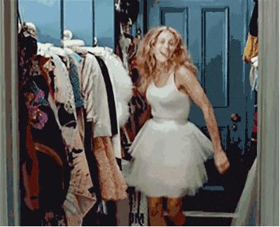 “不要男人只要房子”的她，10年后怎么样了？