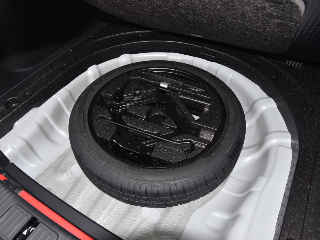 这三款车值得一看空间大油耗低,这3款车价格实惠但百分百是好车