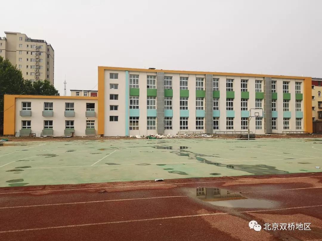 北京朝花幼儿园来广营中心园,北京朝花幼儿园是公立的吗