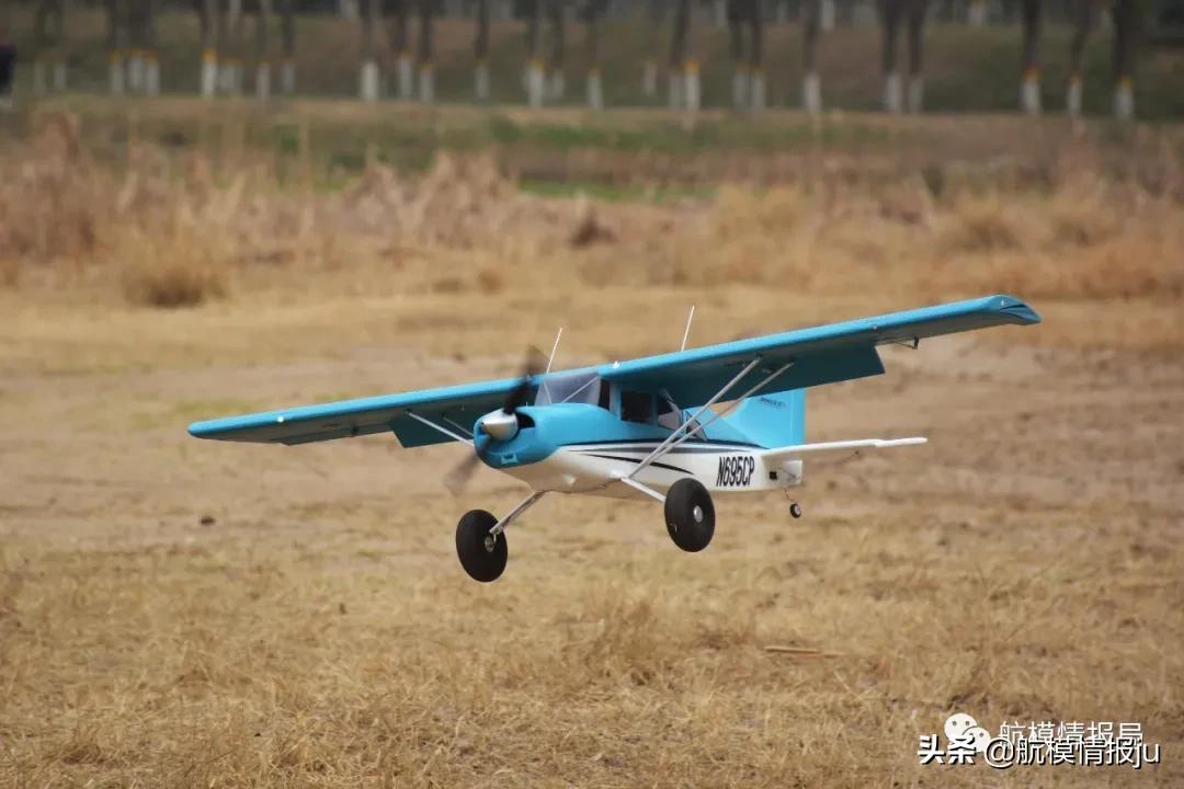 航模遥控飞机测试,莫尔航模开箱