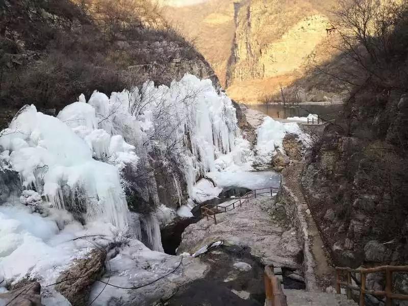 ※平山※十里清风不如你，冬季冰瀑节开幕啦