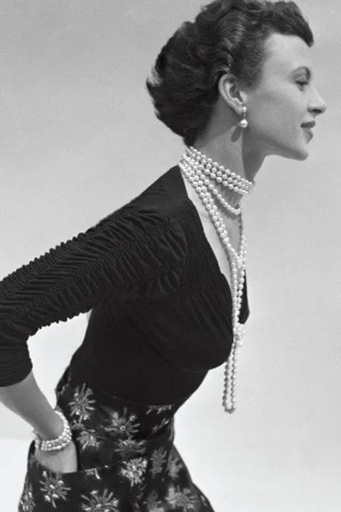 除了优雅贵气,珍珠还能休闲、叛逆、又嘻哈?