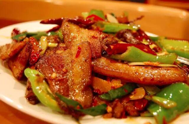 湘菜浓香劲辣越尝越有味,七道味浓下饭湘菜无可抗拒的味道