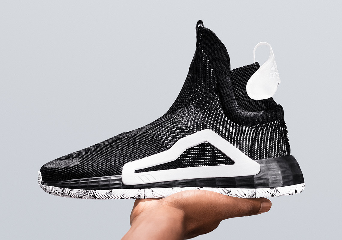 篮球鞋adidas即将推出利拉德,篮球鞋未来发展趋势