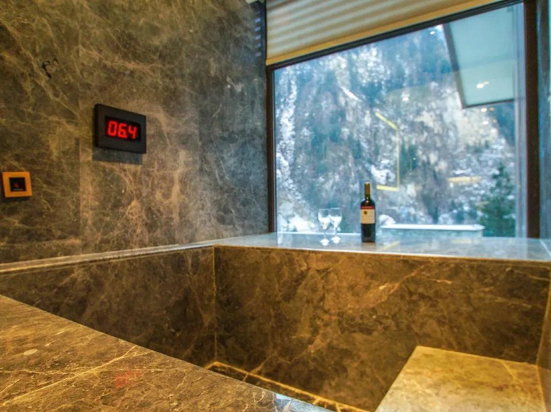 川西泡温泉看雪景,川西12月份最佳雪景泡温泉的地方