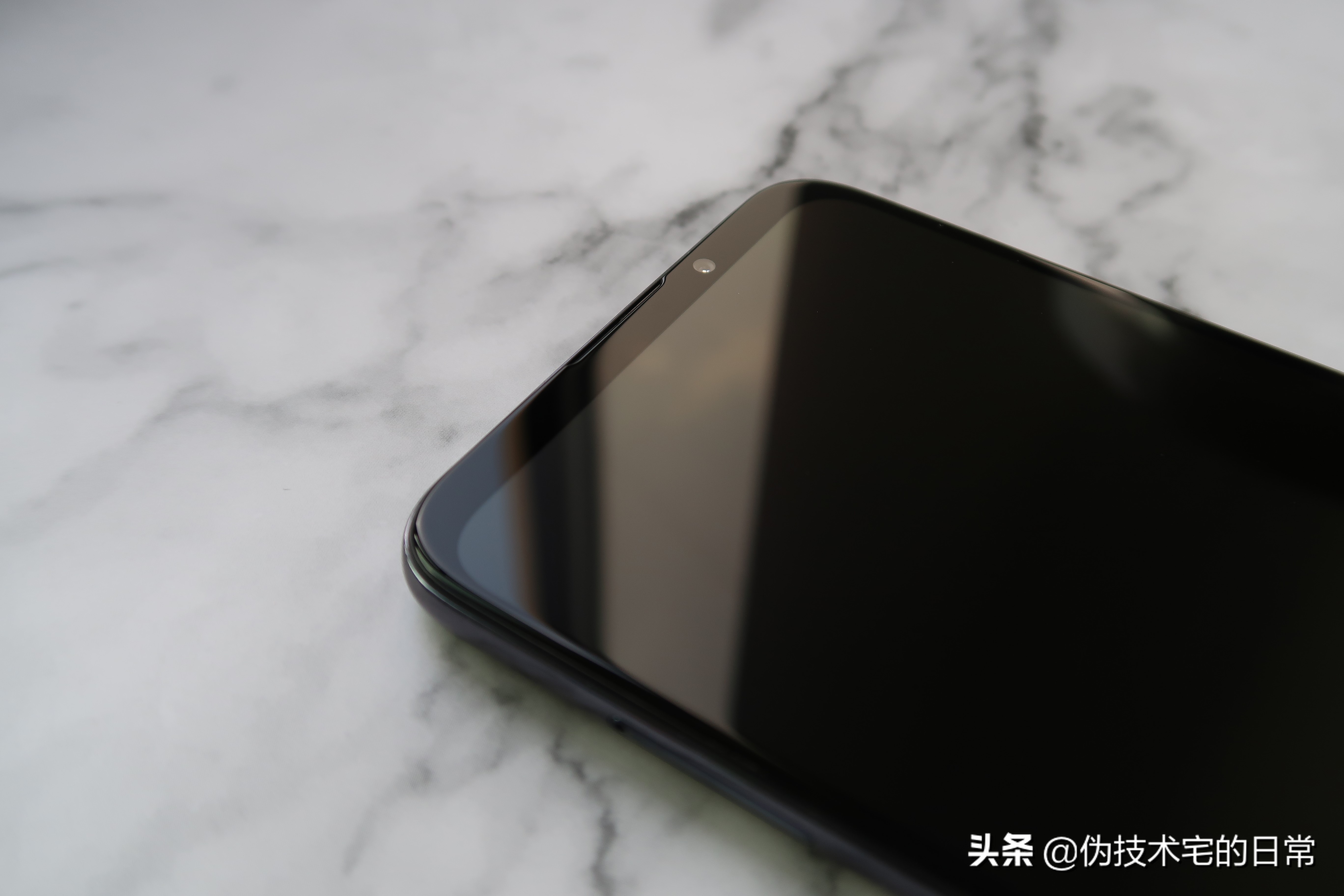 魅族16Xs评测：一款不随波逐流的千元均衡机