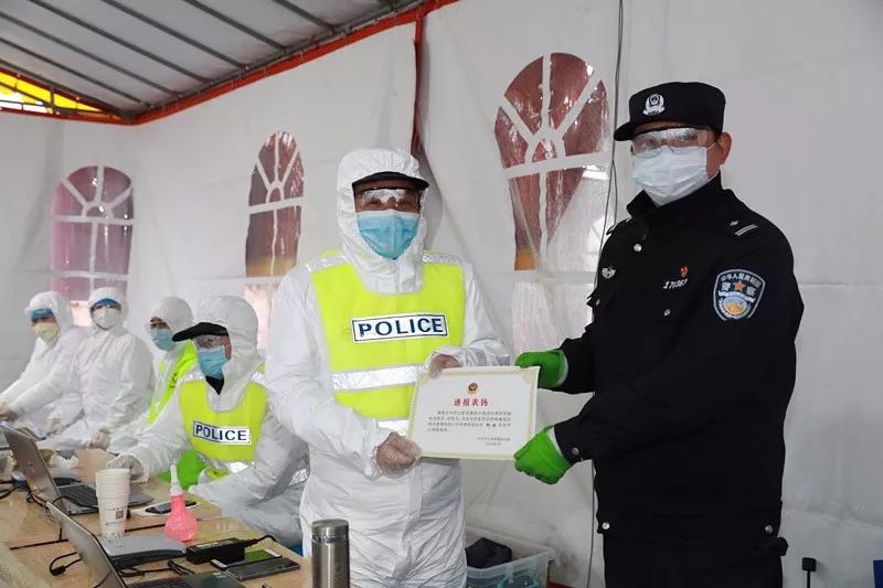 火线授奖鼓士气！台州公安4集体18个人荣记三等功