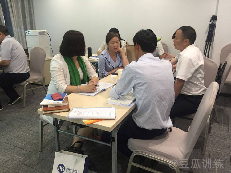 克服紧张性脸红的五个方法