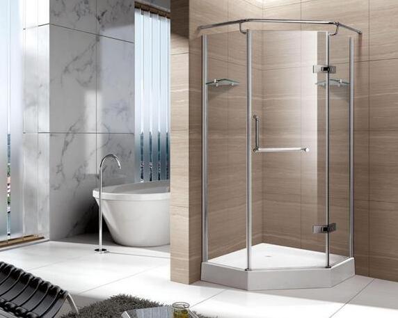 卫生间浴帘好用吗,磁性浴帘与玻璃浴房哪个好