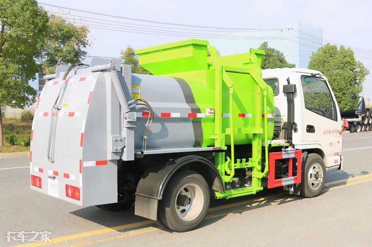 凯马餐厨垃圾车工作视频,西藏凯马餐厨垃圾车多少钱