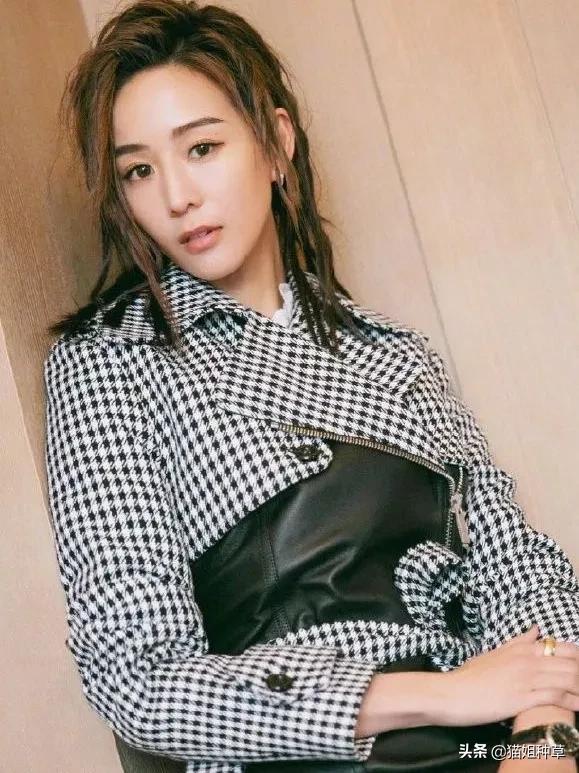 穿出奥斯卡复古名媛感，《小妇人》的设计美学超好用