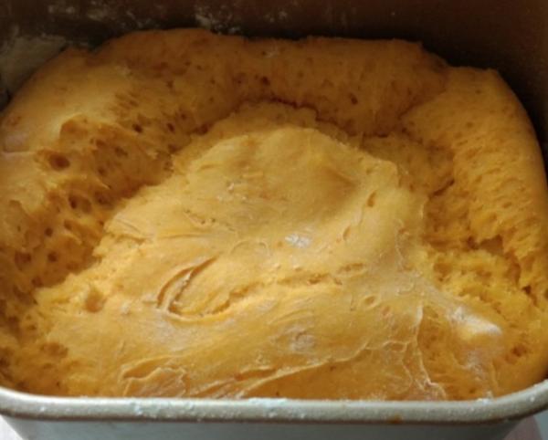 蒸馒头不发酸小技巧,蒸馒头不硬的技巧