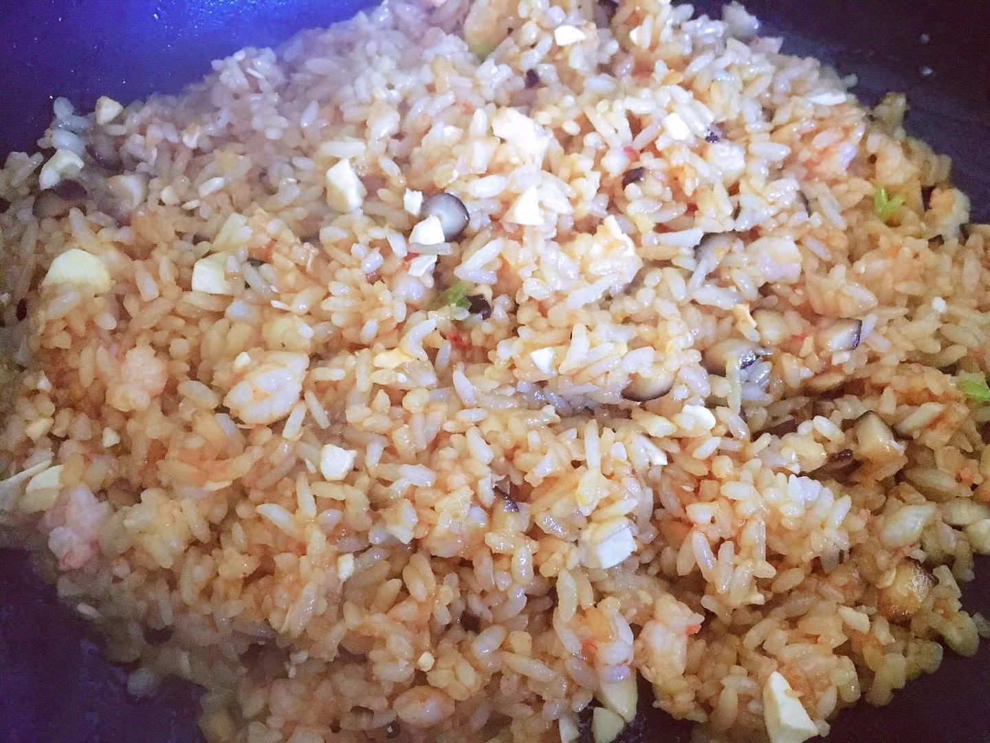 咸蛋虾仁炒饭的做法大全 (咸蛋虾仁杂豆粥的做法)