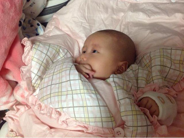 宝宝鼻塞怎么办教你一招快速缓解,宝宝鼻塞怎么办教你一招缓解