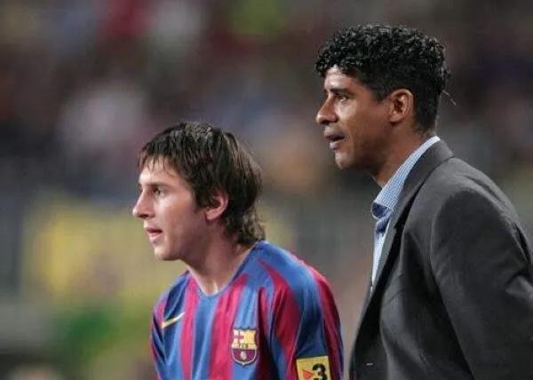 里杰卡尔德实况足球最强版本,实况手游里杰卡尔德哪个版本好