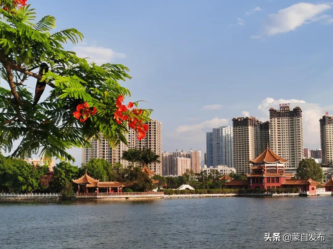 蒙自未来高楼地标,蒙自老街介绍