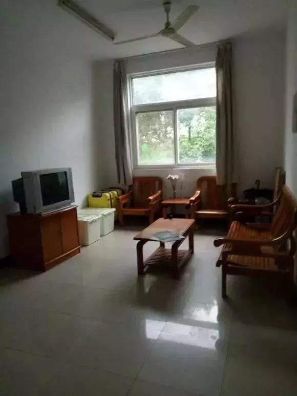 南京12所高校宿舍,南京市各大学宿舍条件排名