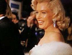 她与梦露水火不容，还是个“专业”寡妇？碟中谍6里也有她