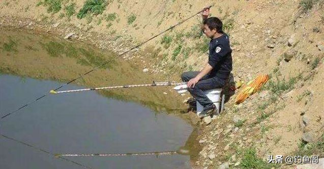 钓鱼如何用长竿子钓大鱼,短竿钓鱼小技巧和注意事项
