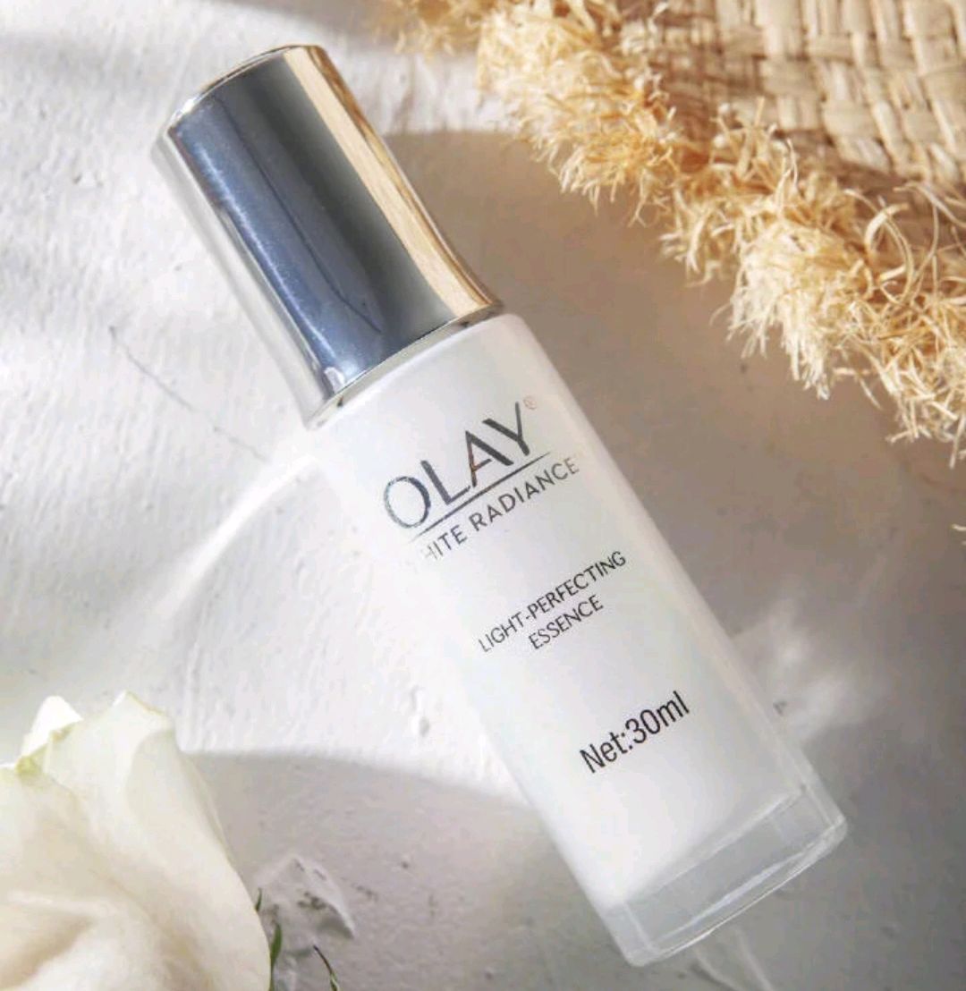 夏季清爽保湿型精华液：黛珂小紫瓶干爽细腻，韩束红胶囊便宜好用