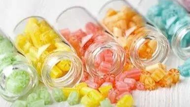 4岁孩子近视600度还能治好吗,4岁孩子1000度近视如何矫正视力