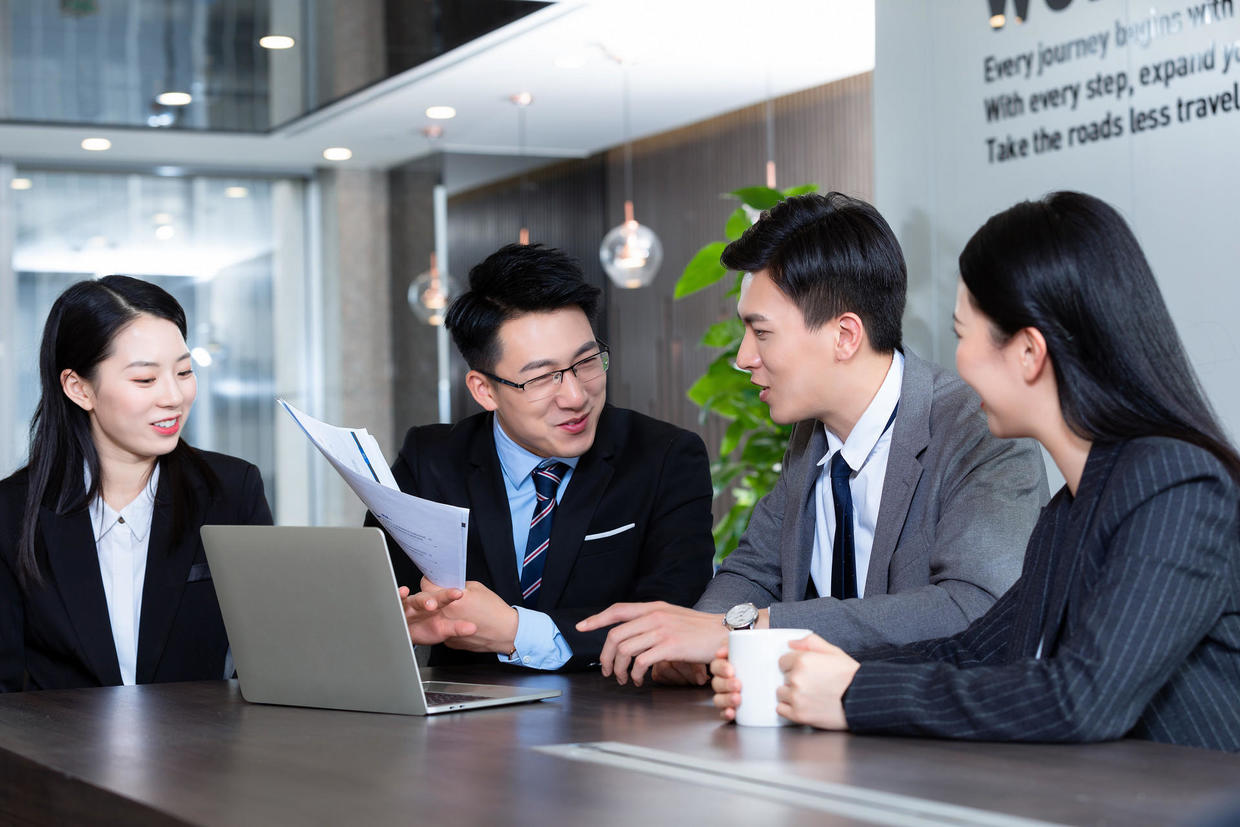 怎样和不懂技术的领导相处,不懂怎么跟领导聊天