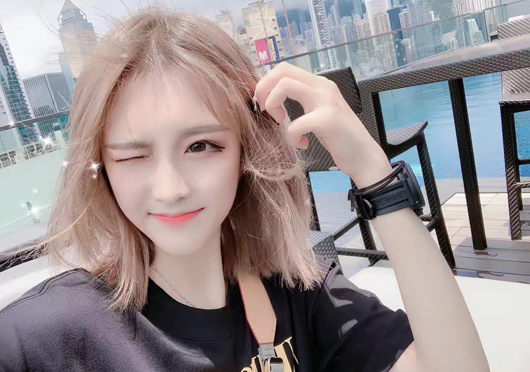 星盟主播专访嘻嘻：把开心传递给大家