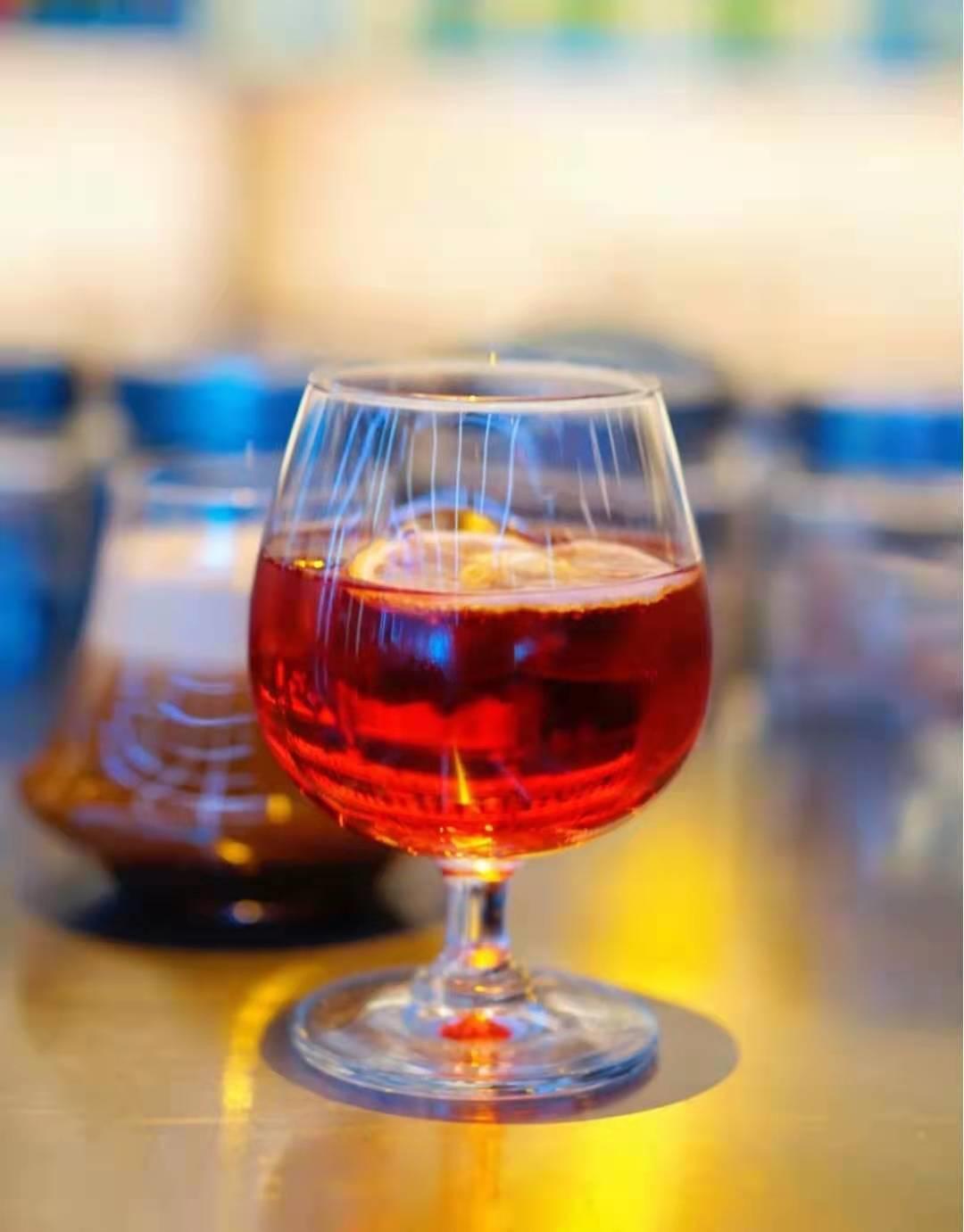 2005年的武汉滨江明珠夜色酒吧,武汉livehouse最好的酒吧排名