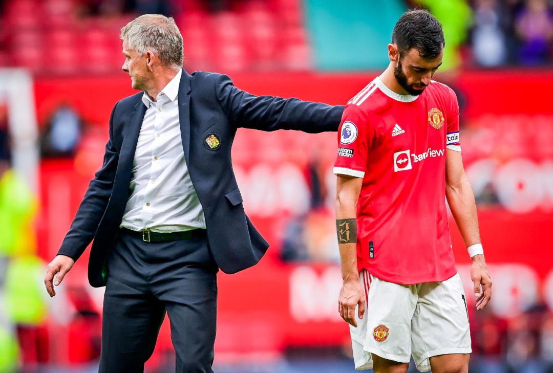 曼联b费罚点球,逗妹吐槽视频