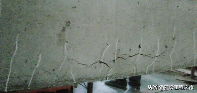 建筑工程混凝土裂缝原因防治措施,混凝土建筑裂缝怎么处理