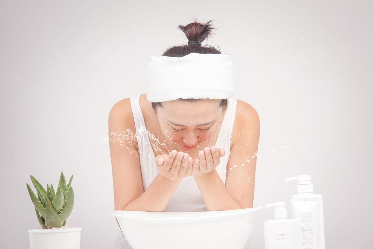 化妆品真的很伤害皮肤吗,再好的化妆品也会损伤皮肤吗