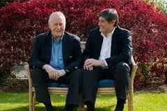 戴15元手表,却秘密捐出560亿:人活到极致,一定是素与简