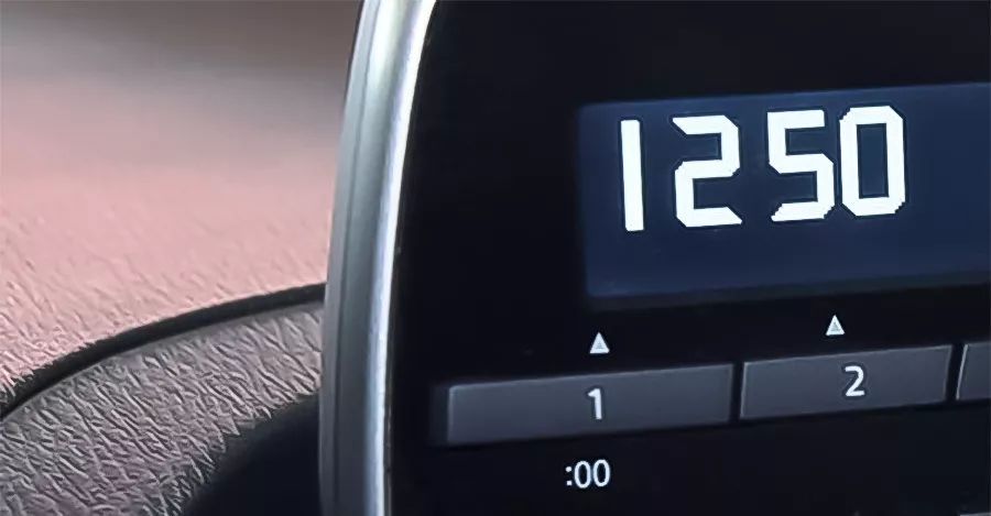 汽车时间总是不准,汽车上时间不准怎么调