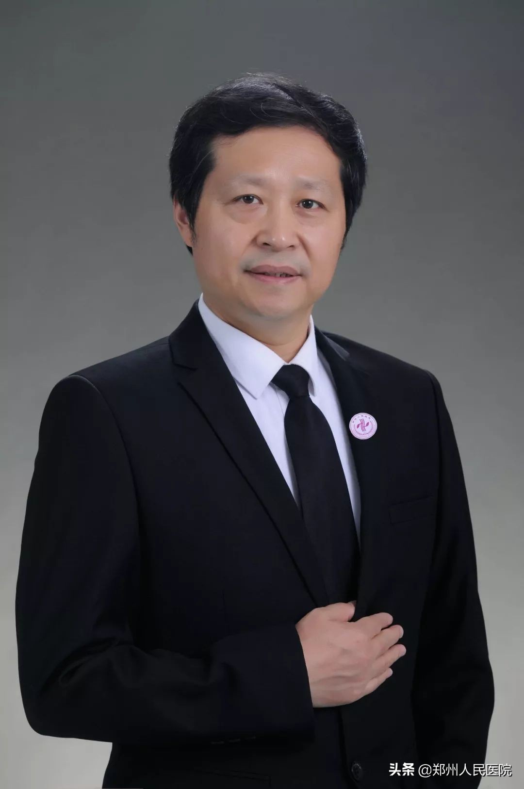 高龄老人得了胆管炎胆囊炎怎么办,胆管炎老人心脏不好怎么办