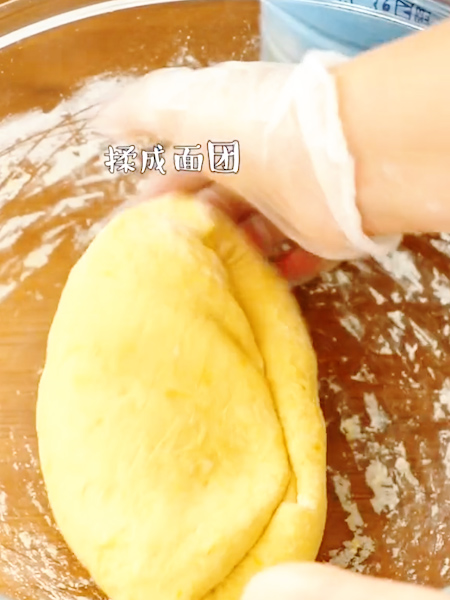 蒸馒头要不要撒点水,蒸馒头时要不要在馒头表面洒点水